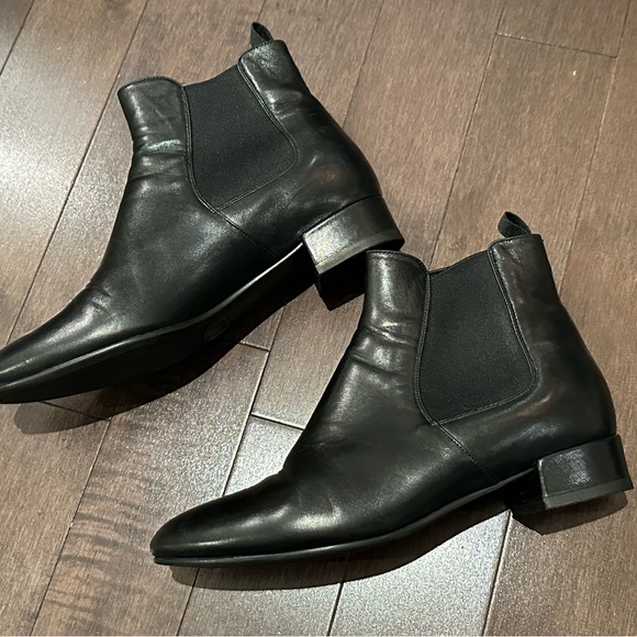 Women’s Prada ankle boots - Picture 4 of 7